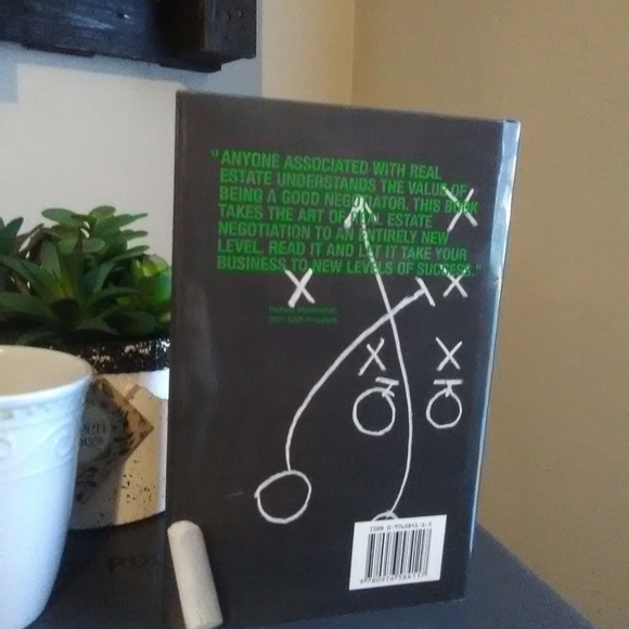 💛SOLD 💛Real Estate book - Picture 3 of 4